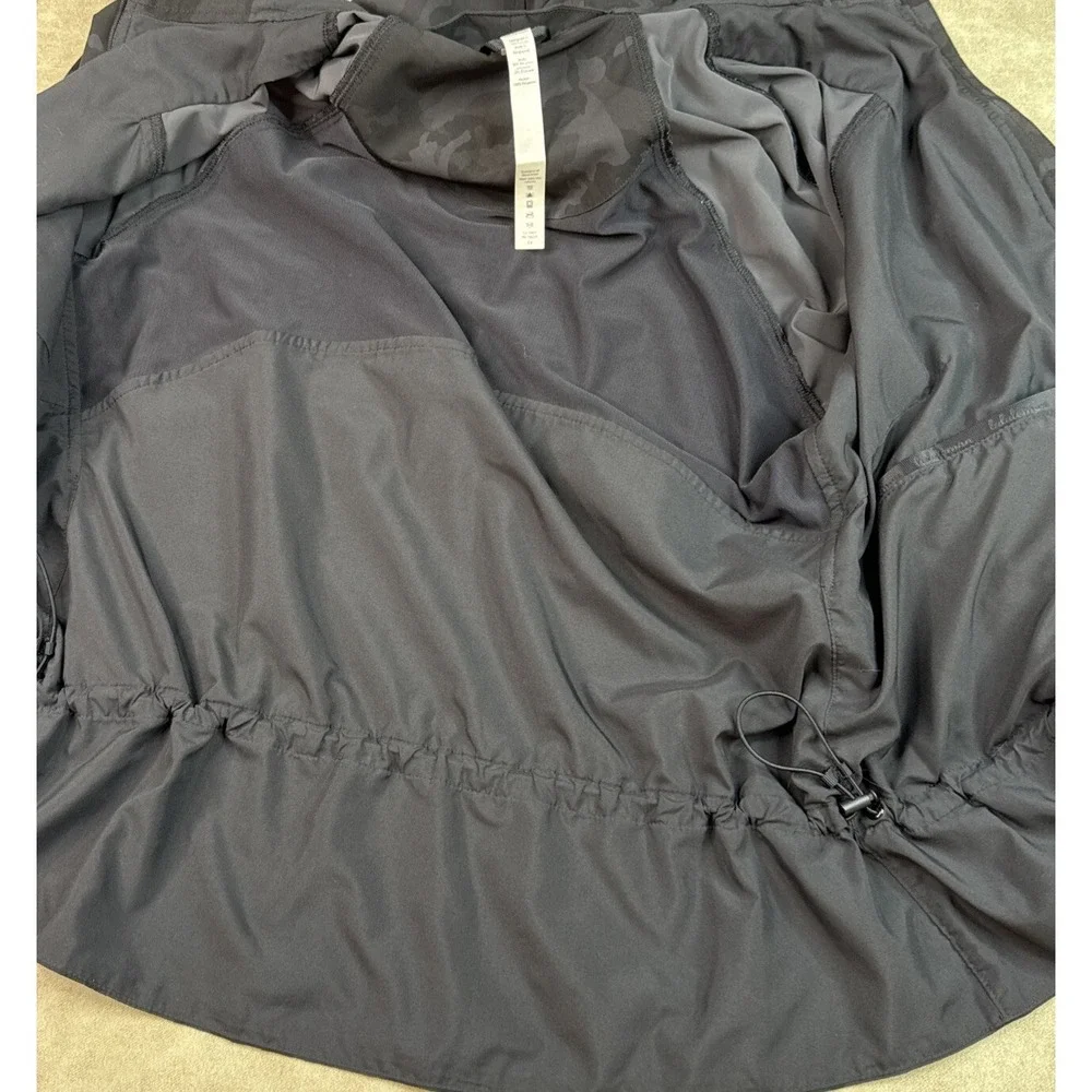 Lululemon Jacket Women Sz 4 Face Forward Incognito Camo Athletic LW4AVRS